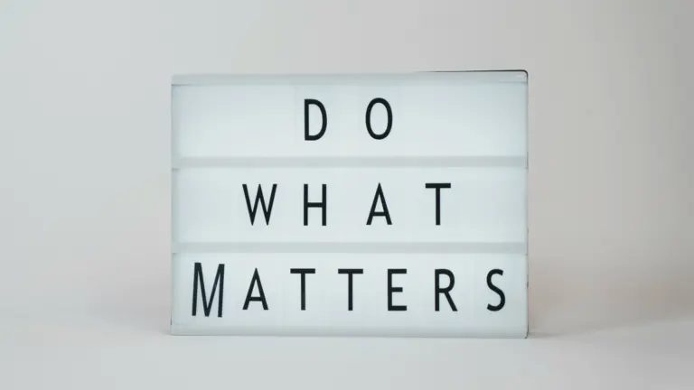 Lightbox sign reading “Do what matters,” representing change without motivation